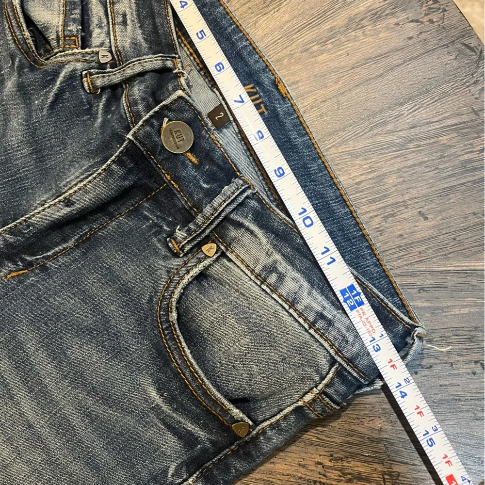 Kut from the Kloth Toothpick‎ Skinny High-rise Classic Blue Denim Jeans. Size 2.